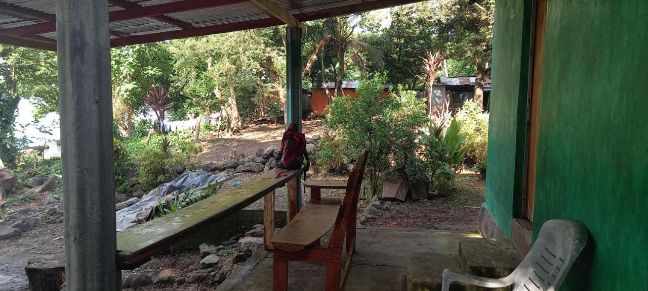 Rocks Beach Balgue Ngoại thất bức ảnh